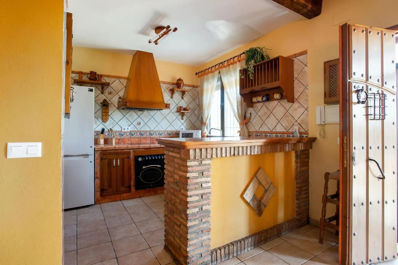 בית נופש Comfortable House In Carcabuey With Private Pool